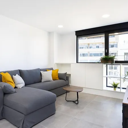 شقة Home2book Design & Spacious Center *